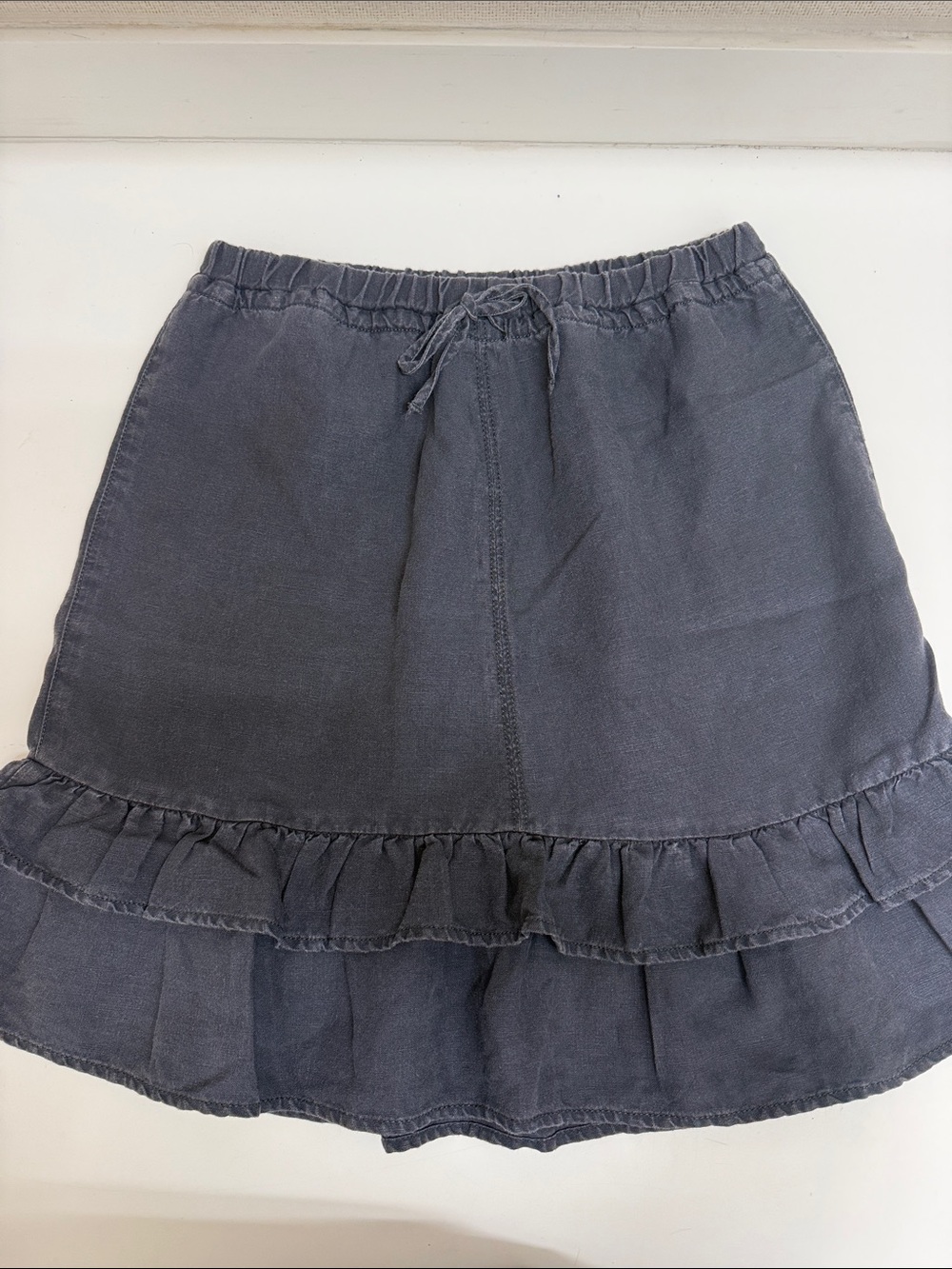 Athleta 100% Linen Dark Gray Ruffle Hem Skirt